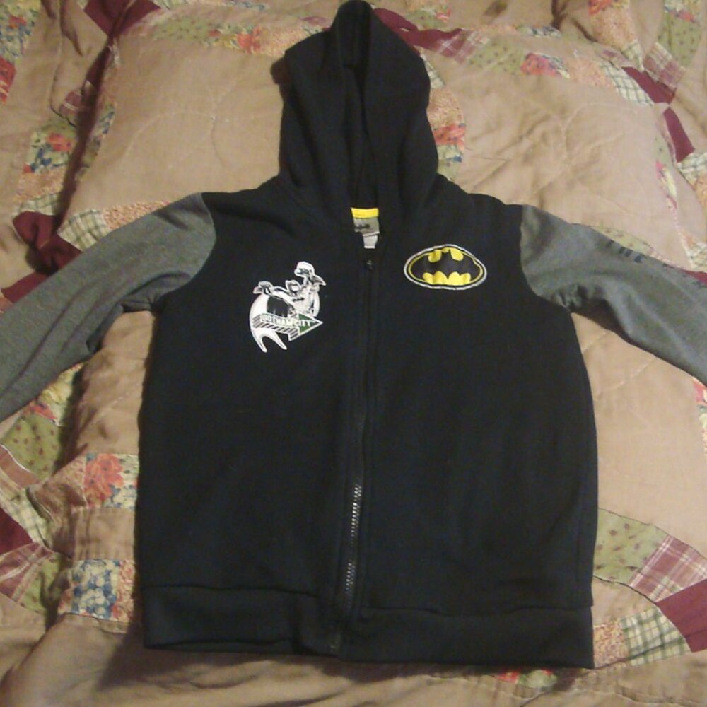 Batman Hoodie Coat Size 10-12 Youth